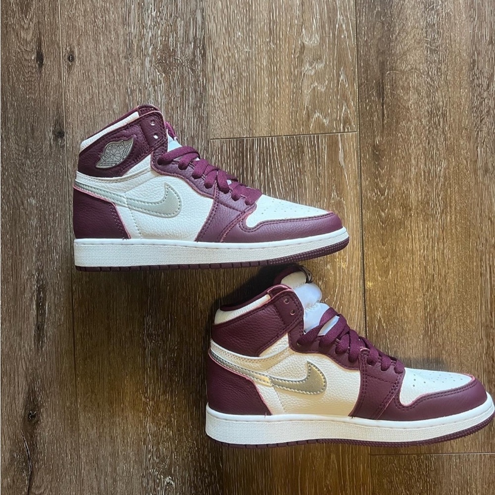 Nike Air Jordan 1 Retro High OG Shoes